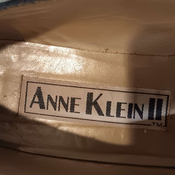 Womans shoes - Picture 4 of 10